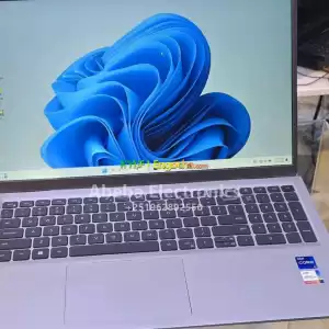 11th generation  core i7Brand new  high spec   2023 product   model:- Dell 2.8 GHZ speed  in Ethiopia